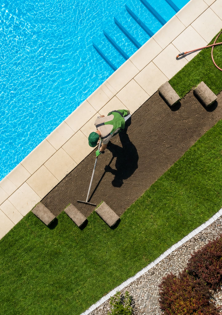 Evergreen Landscapes crew laying sod